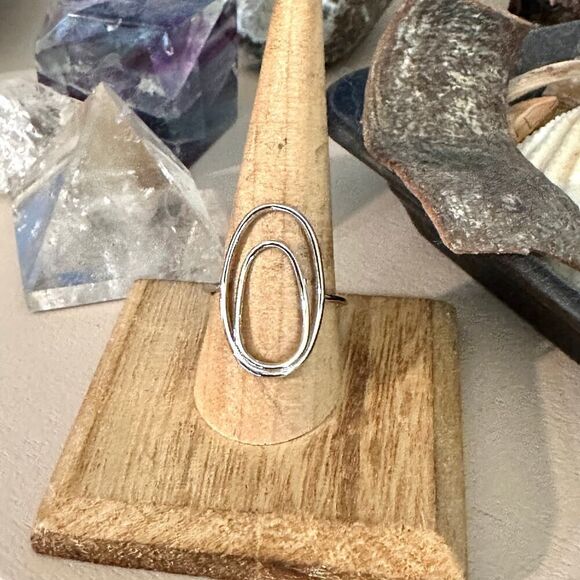 Artsy Geometric Sterling Silver Ring - Picture 1 of 5